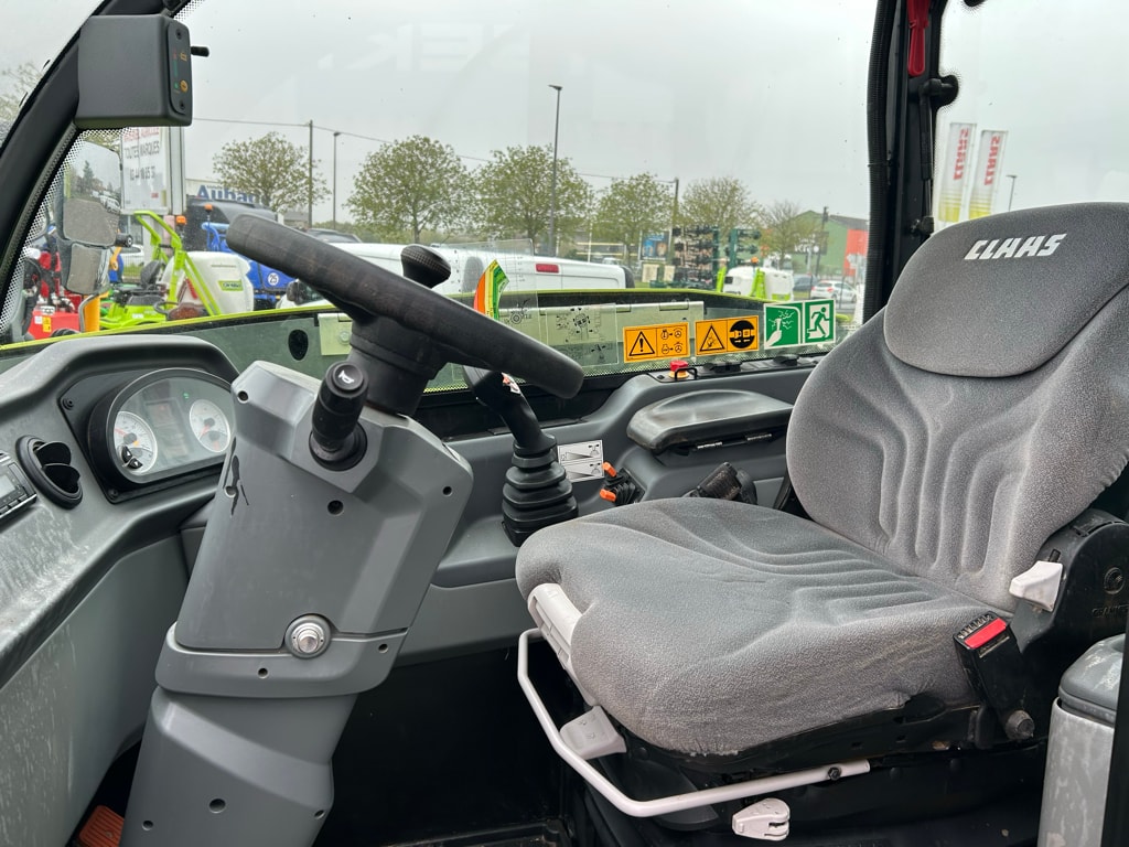 Telescopique CLAAS SCORPION 741 VARIPOWER - photo slide 9
