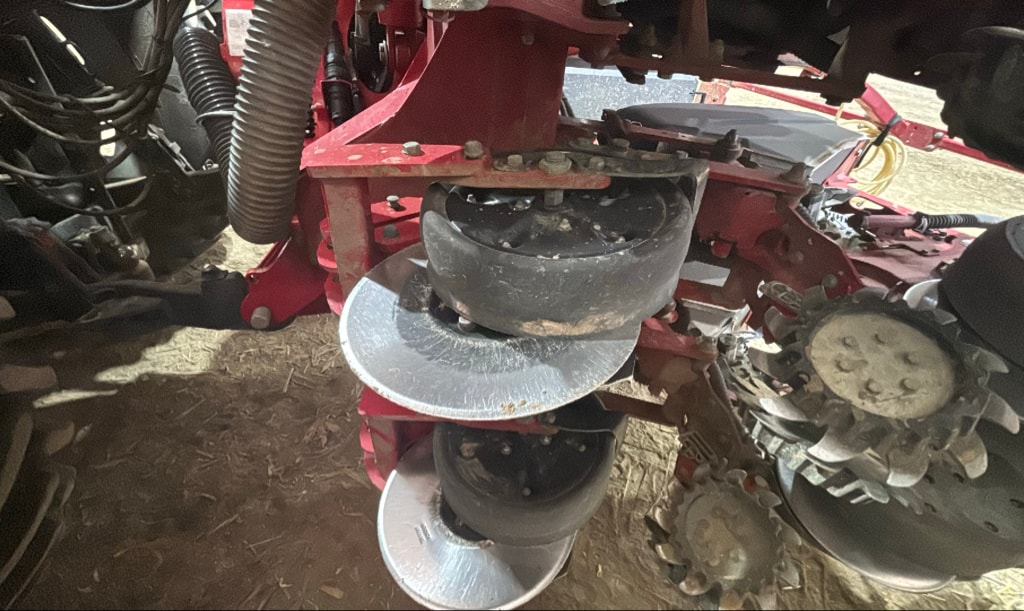 Semoir monograine HORSCH Maestro 12 RV - photo slide 4
