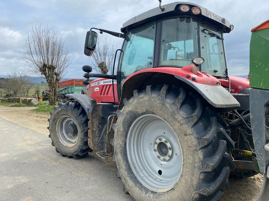 Tracteur MASSEY FERGUSON 7716S DYNA-6 ESSENTIAL - photo slide 2