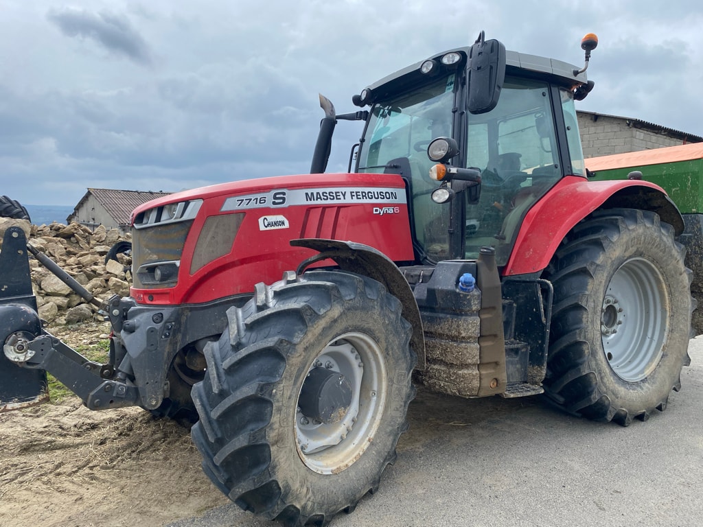 Tracteur MASSEY FERGUSON 7716S DYNA-6 ESSENTIAL - photo slide 1