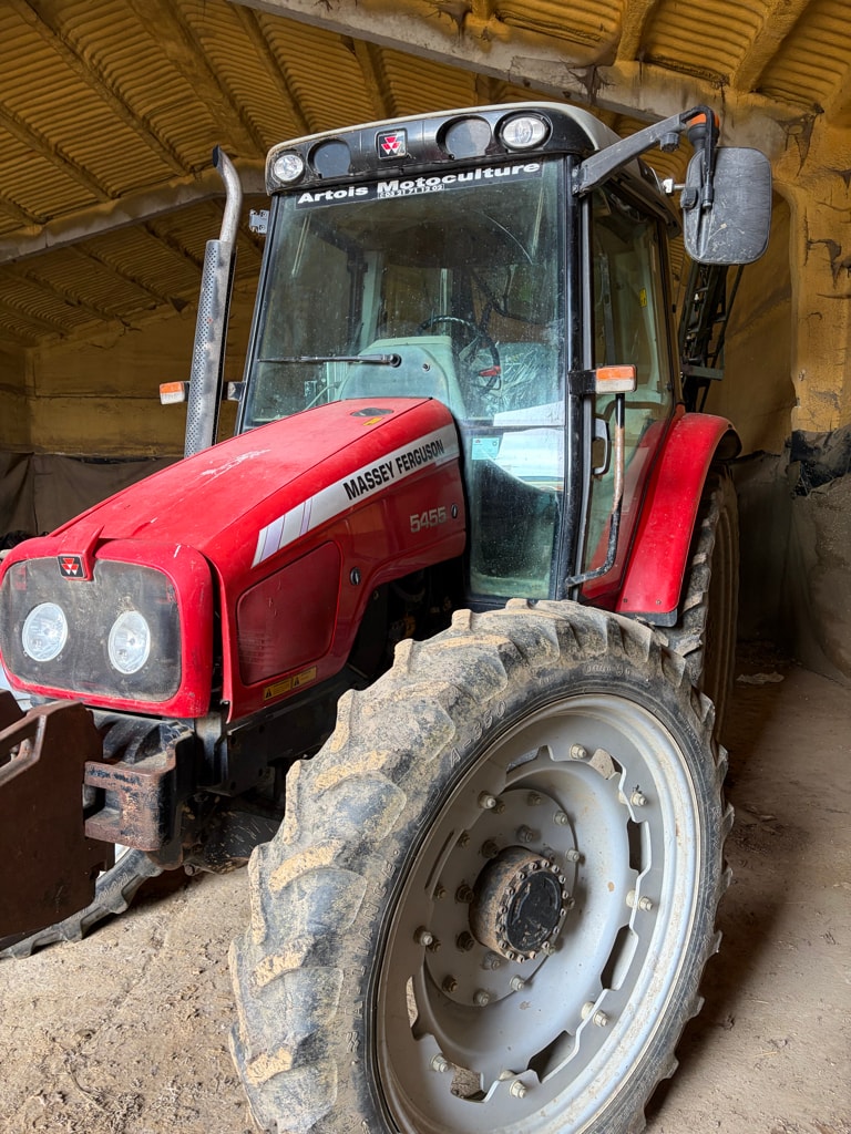 Tracteur MASSEY FERGUSON 5455 - photo slide 1