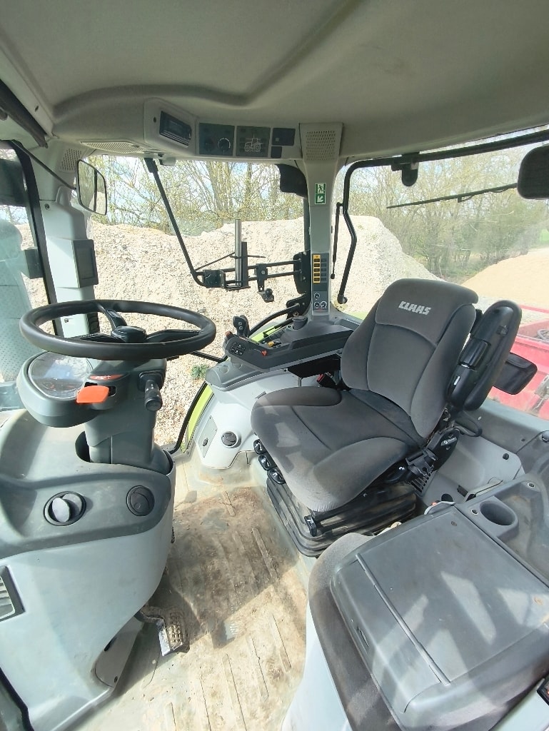 Tracteur CLAAS ARION 630 - photo slide 19