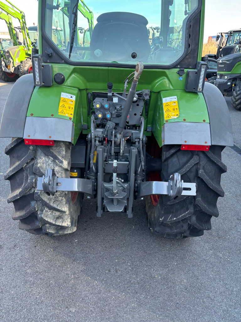 Tracteur FENDT 209F - photo slide 8