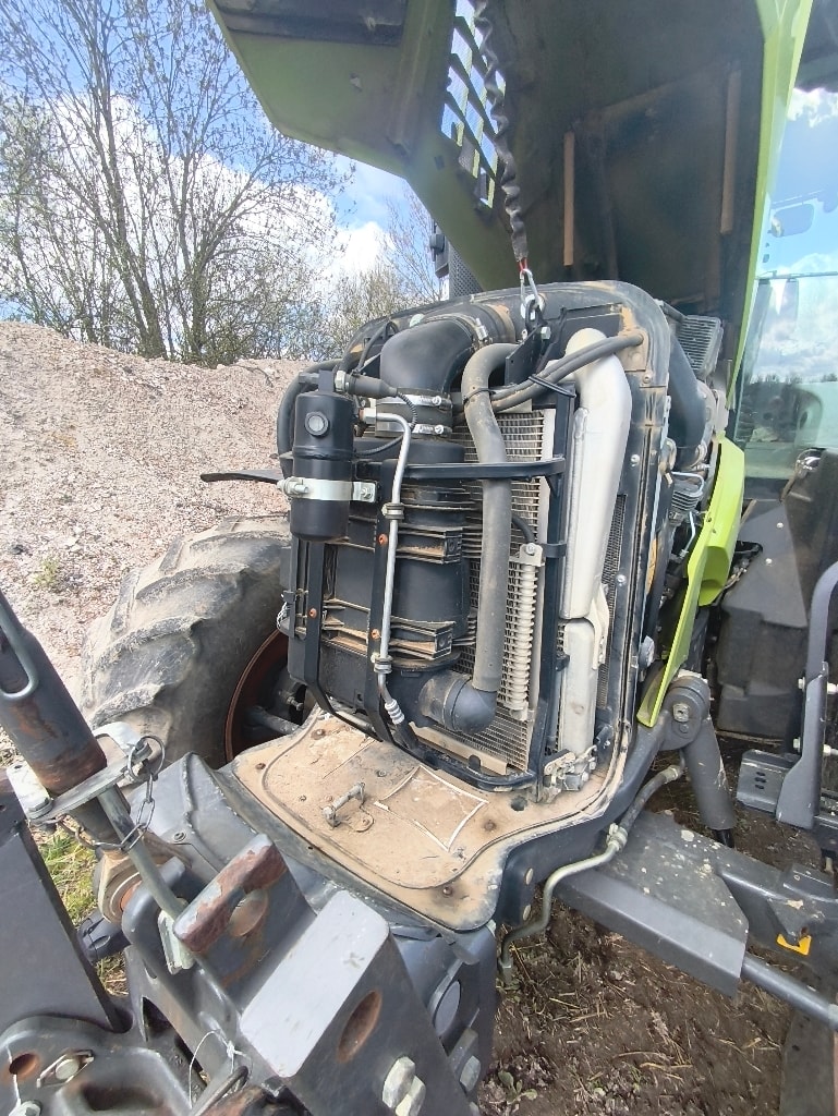 Tracteur CLAAS ARION 630 - photo slide 13