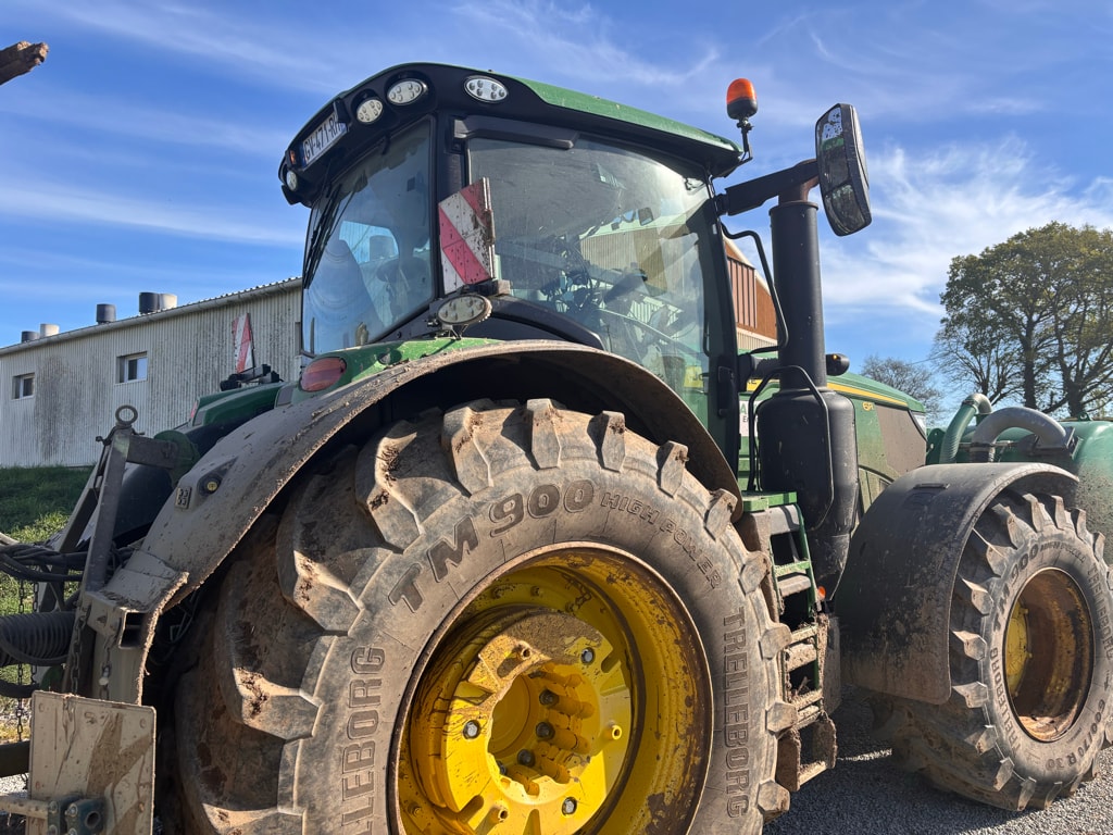 Tracteur JOHN DEERE 6R250 - photo slide 3