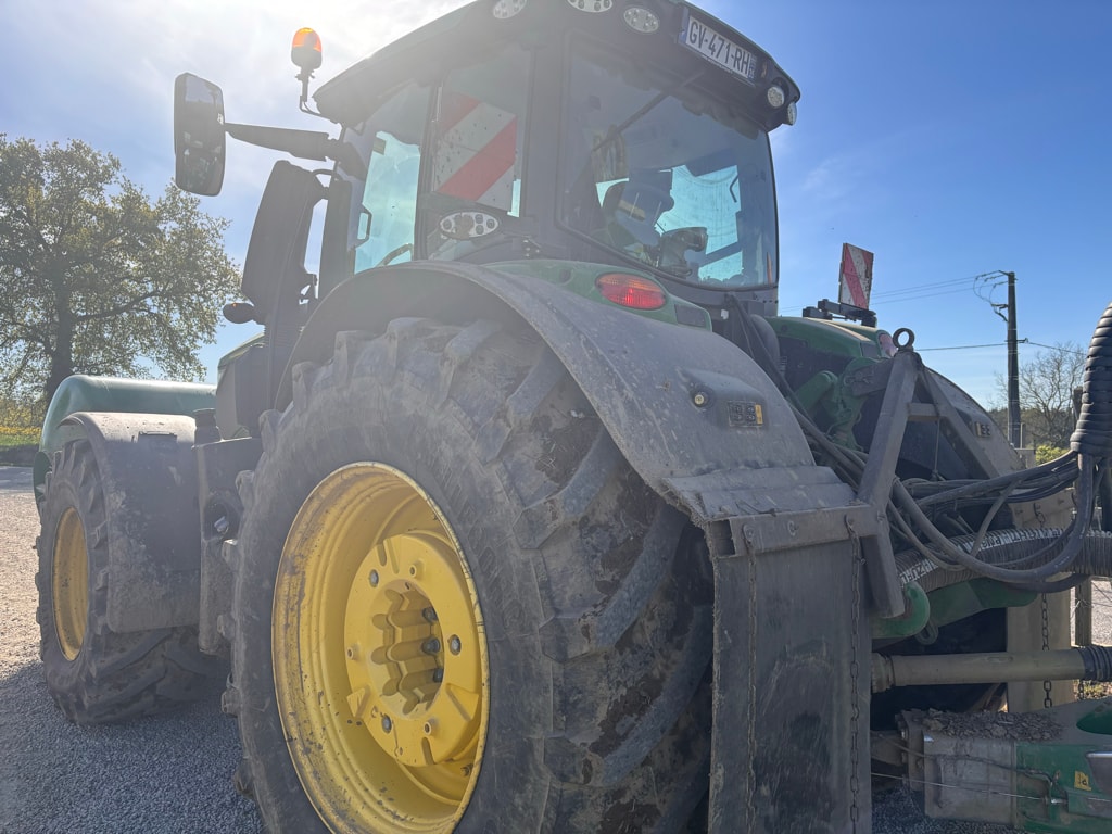 Tracteur JOHN DEERE 6R250 - photo slide 4