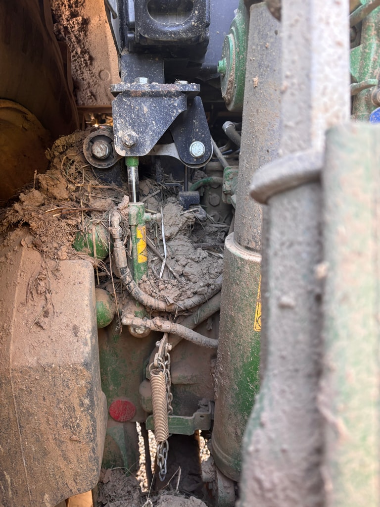 Tracteur JOHN DEERE 6R250 - photo slide 8