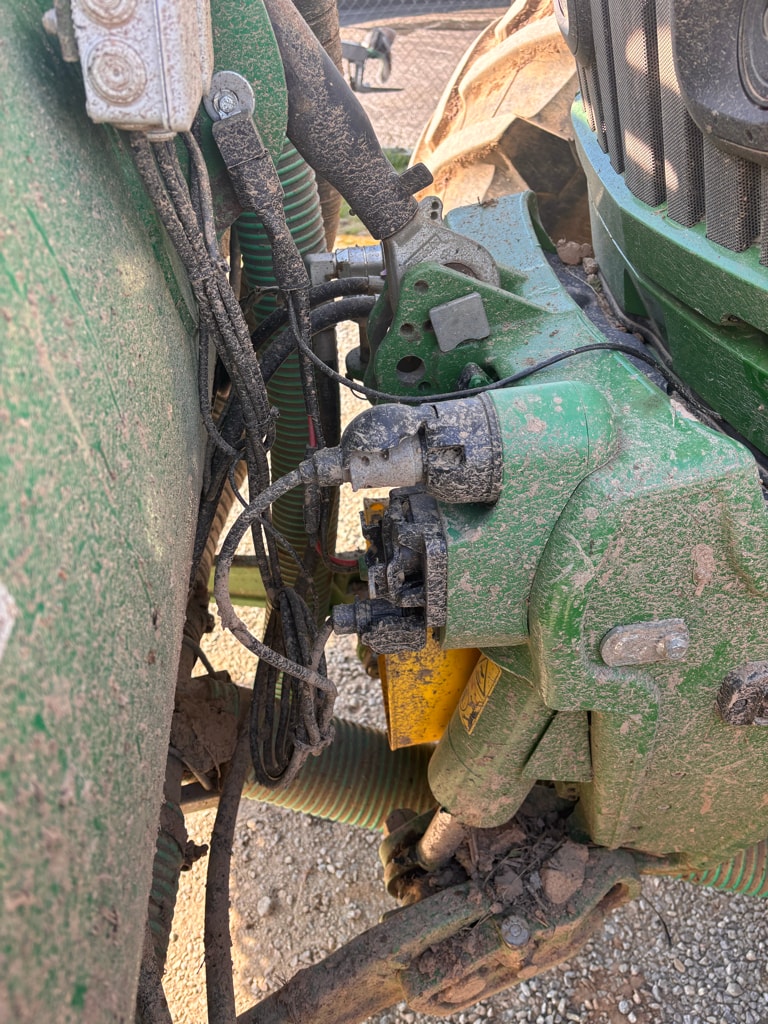 Tracteur JOHN DEERE 6R250 - photo slide 10