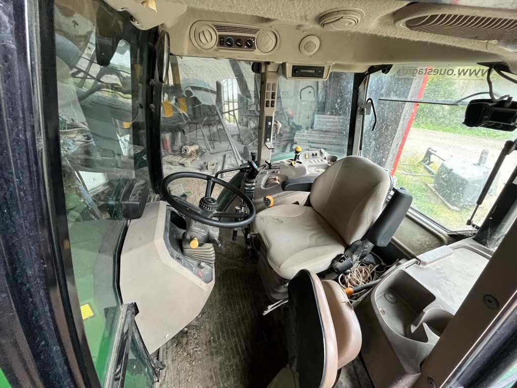 Tracteur JOHN DEERE 5100M - photo slide 12