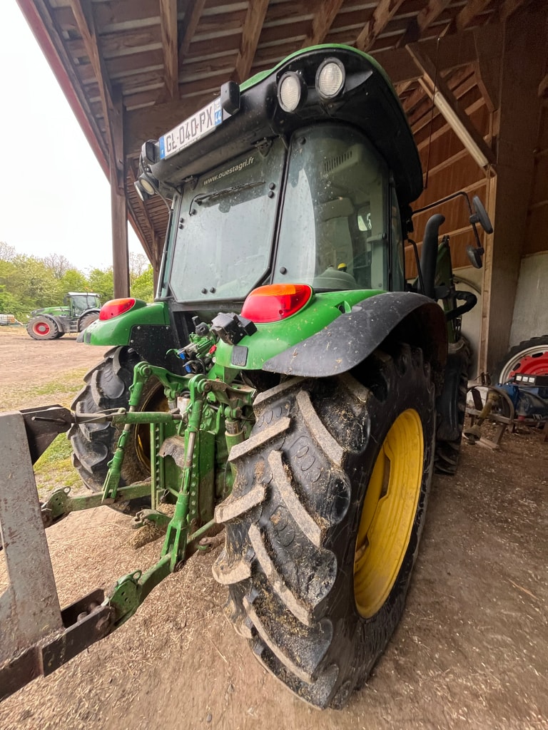 Tracteur JOHN DEERE 5100M - photo slide 4