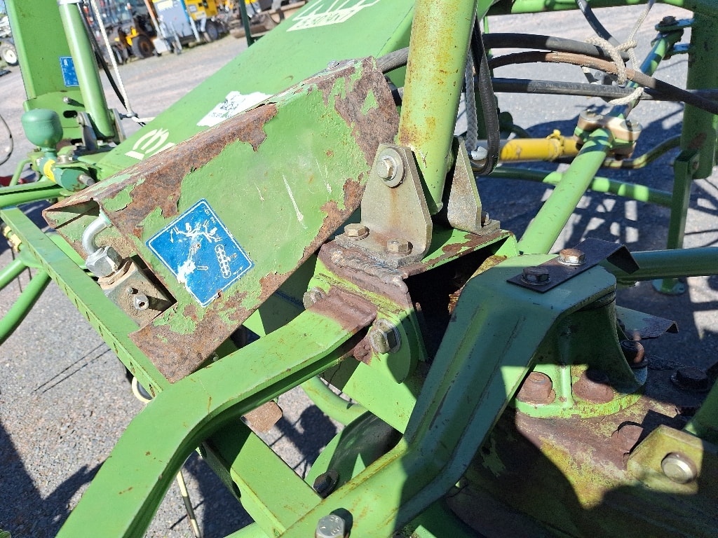 Faneuse KRONE KW 5.50 - photo slide 11