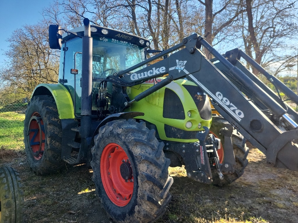 Tracteur CLAAS 657 ATZ - photo slide 2