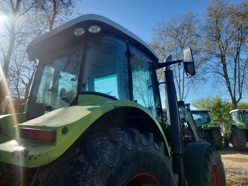 Tracteur CLAAS 657 ATZ - photo slide 3