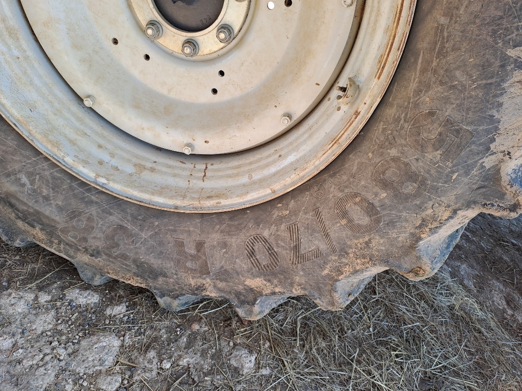 Tracteur VALTRA T155 hi tech - photo slide 5