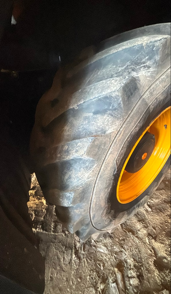 Tracteur JCB FASTRAC 4220 - photo slide 11