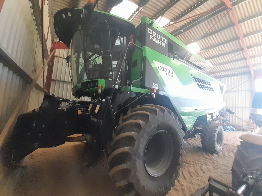 Moissonneuse DEUTZ FAHR C9206 TSB - photo slide 15