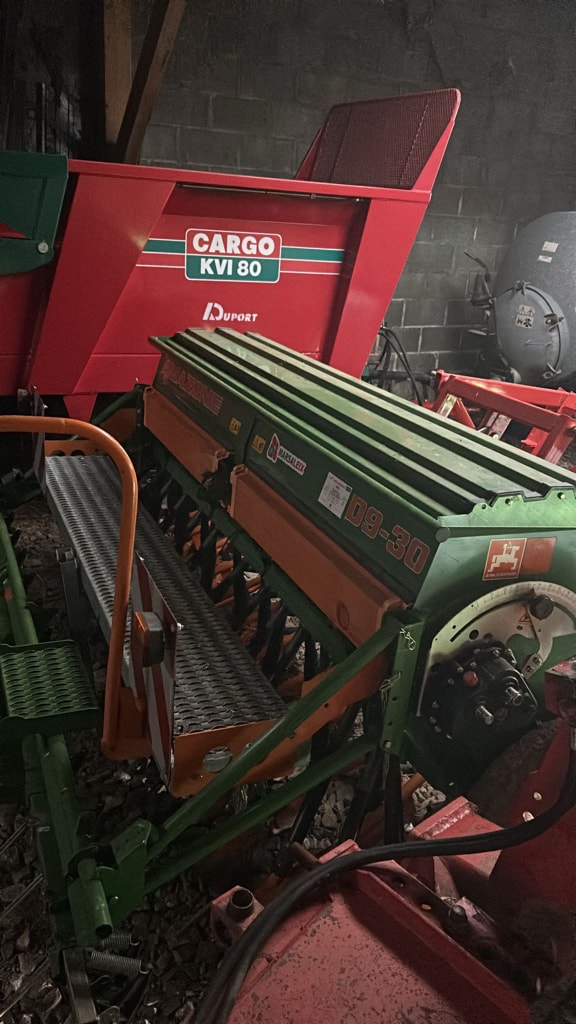 Semoir en ligne AMAZONE D9 30 spécial - photo slide 3