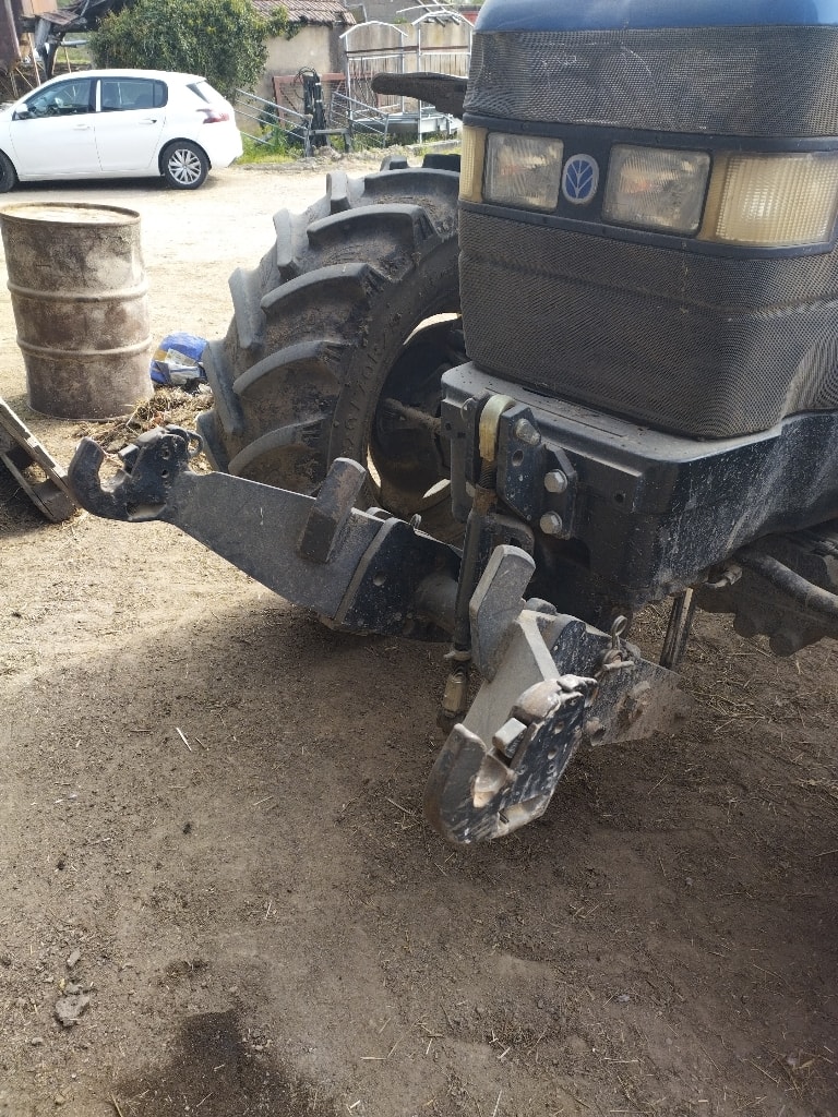 Tracteur NEW HOLLAND TM120 - photo slide 10