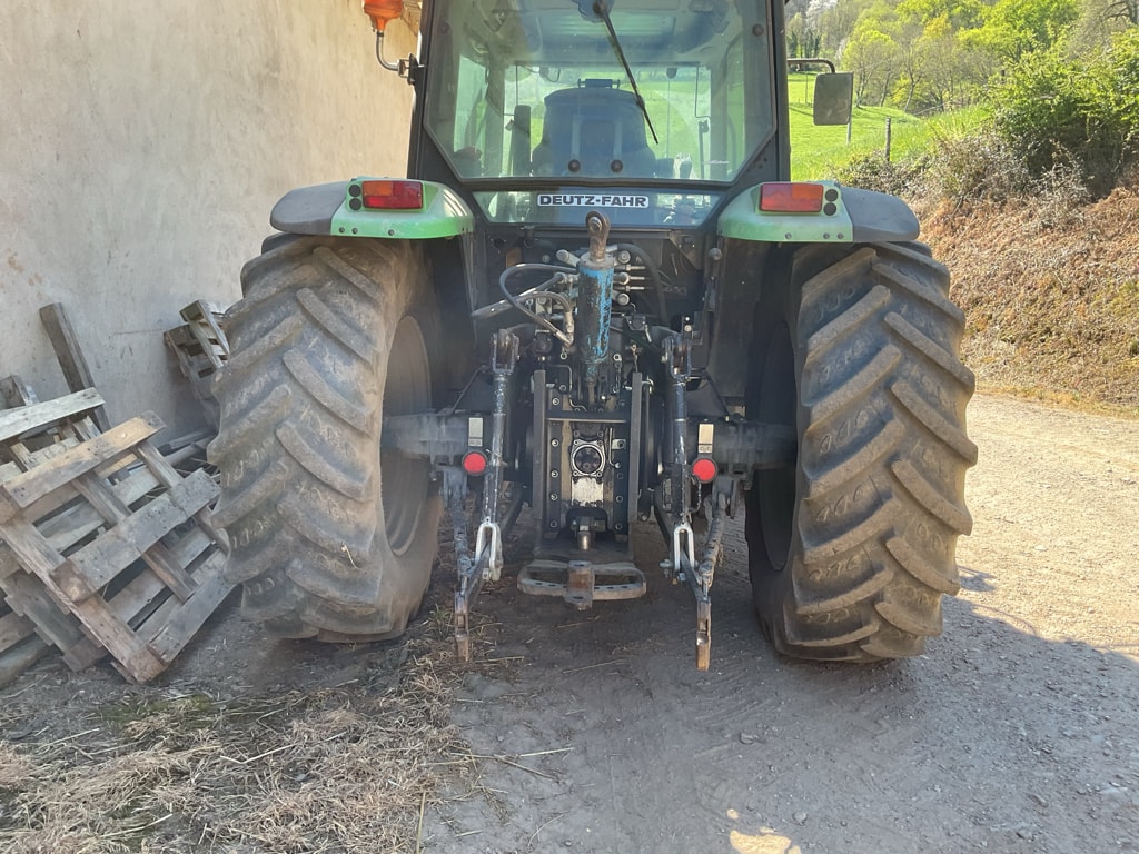 Tracteur chargeur DEUTZ FAHR AGROFARM 420 GS DT E3 - photo slide 10