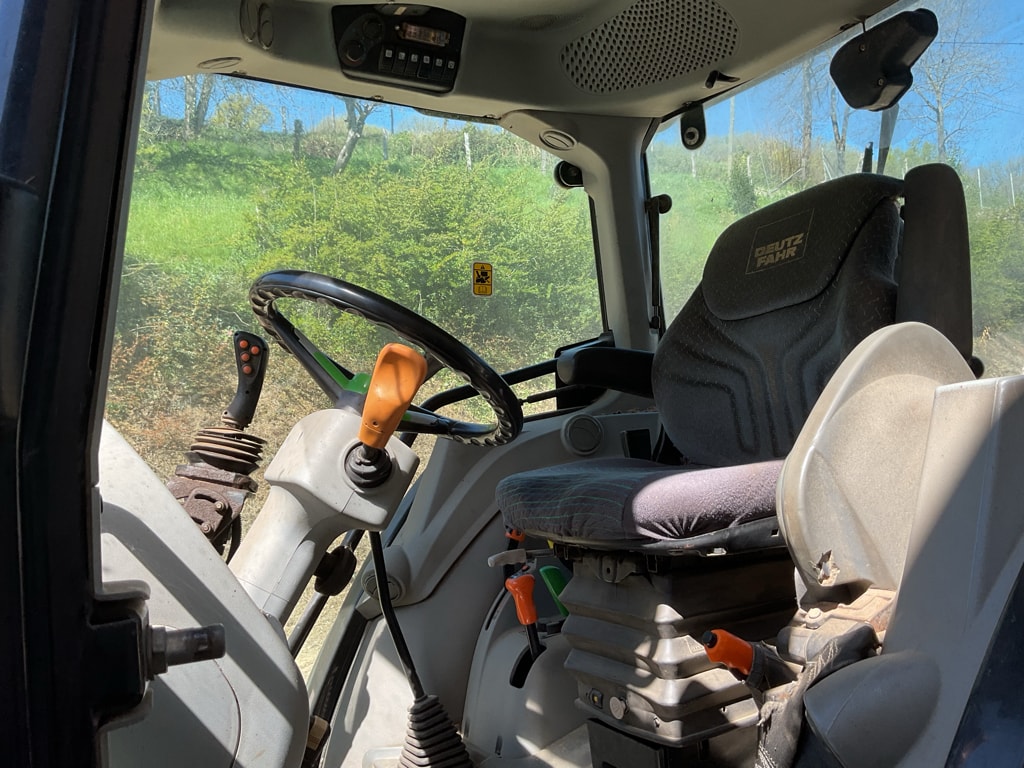 Tracteur chargeur DEUTZ FAHR AGROFARM 420 GS DT E3 - photo slide 5
