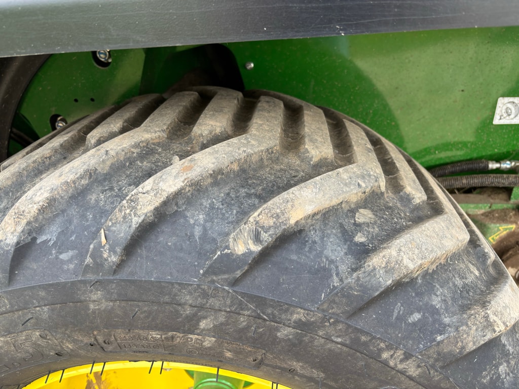 Presse enrubanneuse JOHN DEERE C441R - photo slide 9