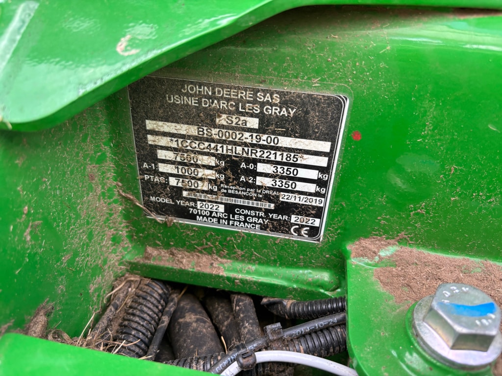 Presse enrubanneuse JOHN DEERE C441R - photo slide 10