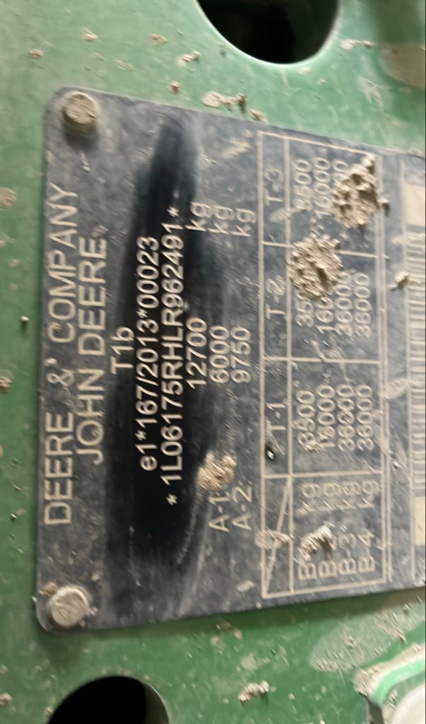 Tracteur JOHN DEERE 6175R - photo slide 5