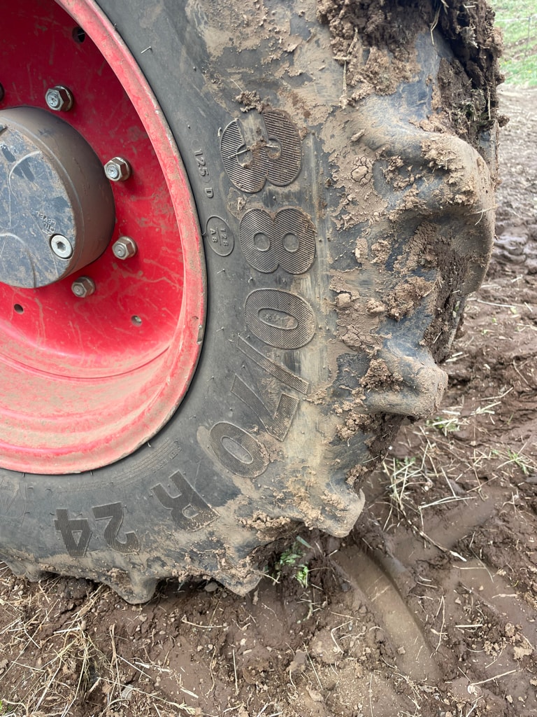 Tracteur chargeur FENDT 209 VARIO - photo slide 7