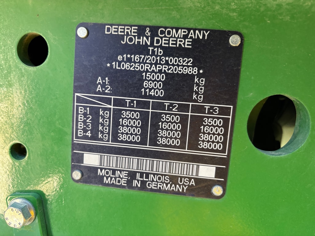 Tracteur JOHN DEERE 6250R - photo slide 5