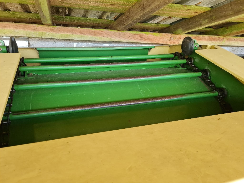 Presse balles rondes KRONE KR 130 - photo slide 6
