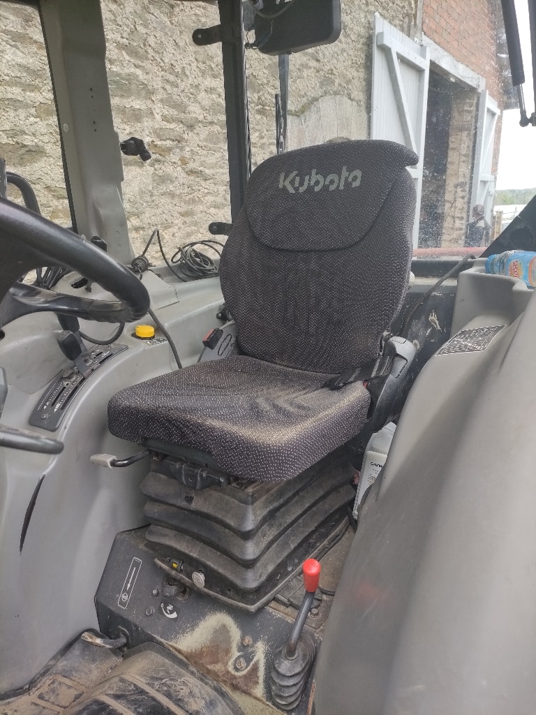 Tracteur fruitier KUBOTA M8540 - photo slide 5