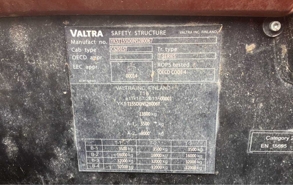 Tracteur VALTRA T 155 DIRECT  - photo slide 4