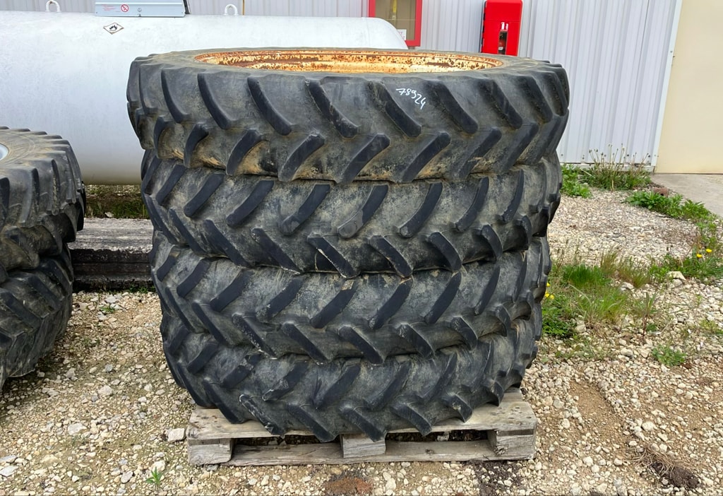 Roues Mitas  300/95R42 - photo slide 1