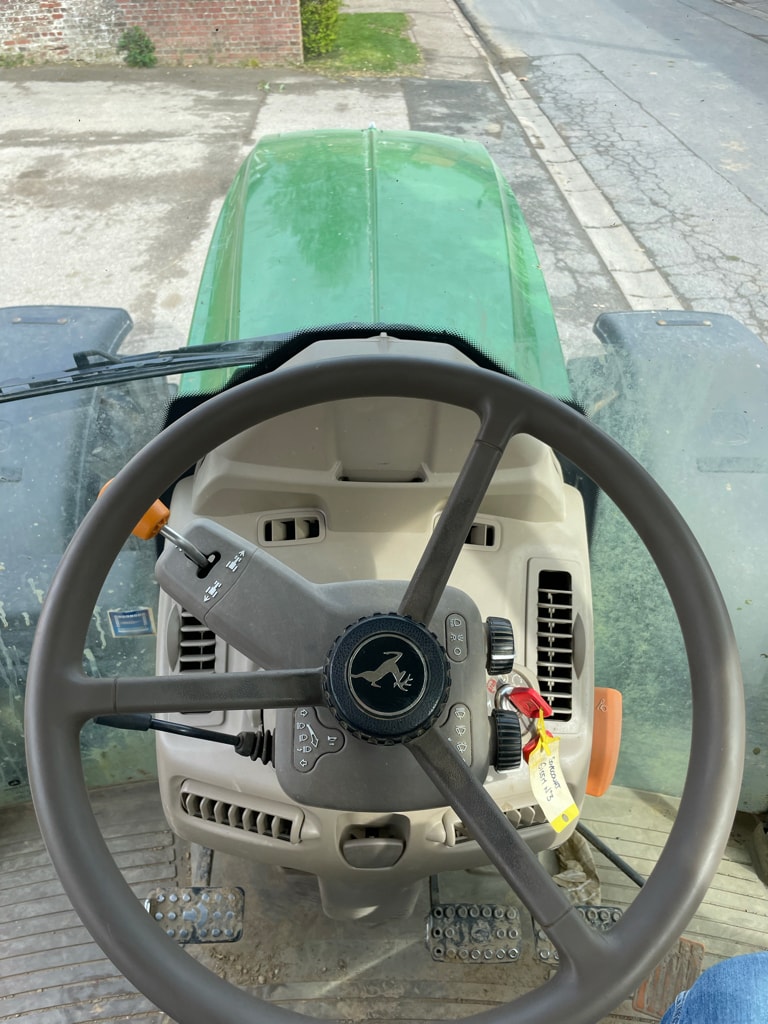 Tracteur JOHN DEERE 6155M - photo slide 17