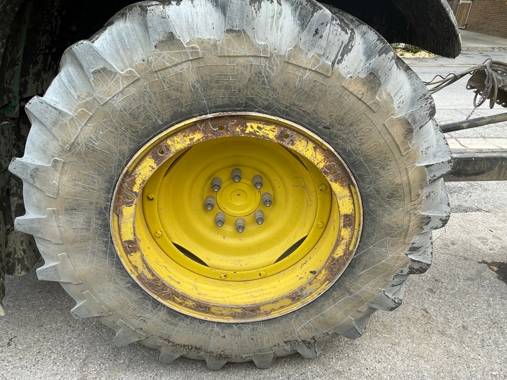 Tracteur JOHN DEERE 6155M - photo slide 11