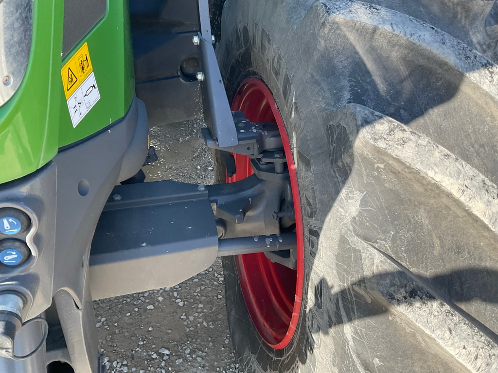 Tracteur FENDT 824 VARIO PROFI + - photo slide 19