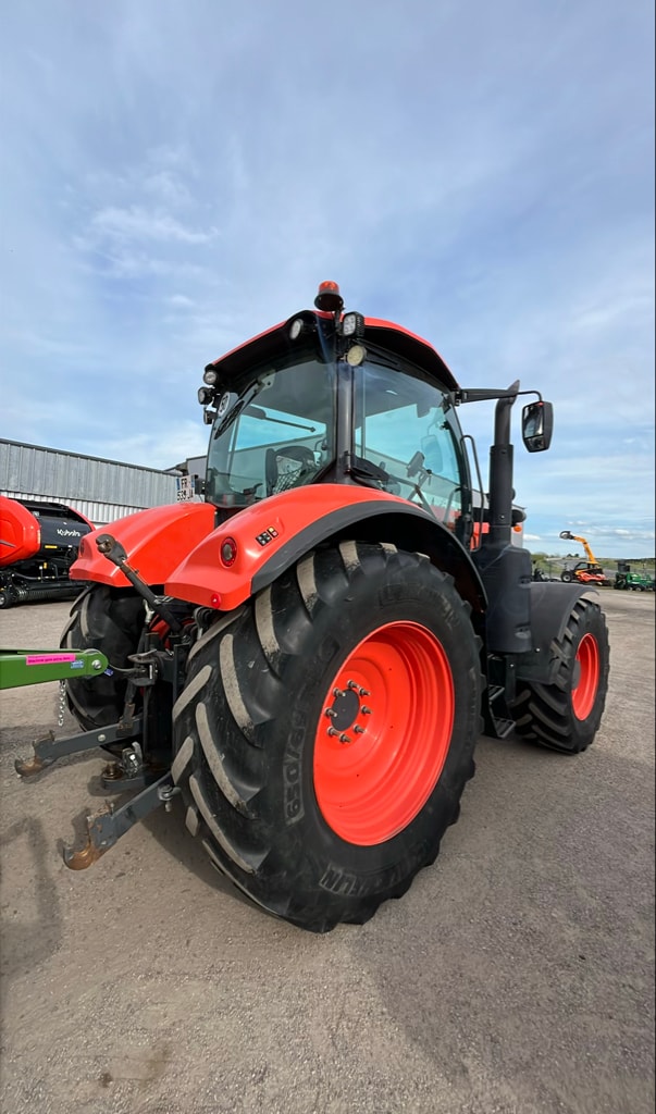 Tracteur KUBOTA M7173 Premium - photo slide 2