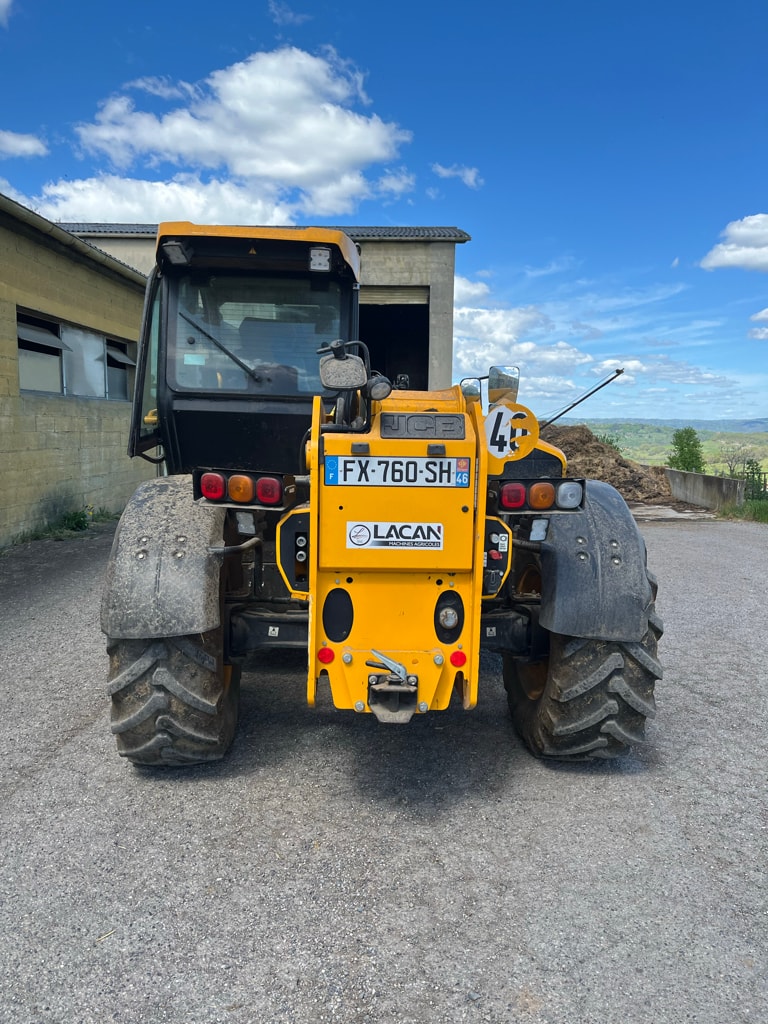 Telescopique JCB 542-70 AGRI XTRA DTVT  - photo slide 6