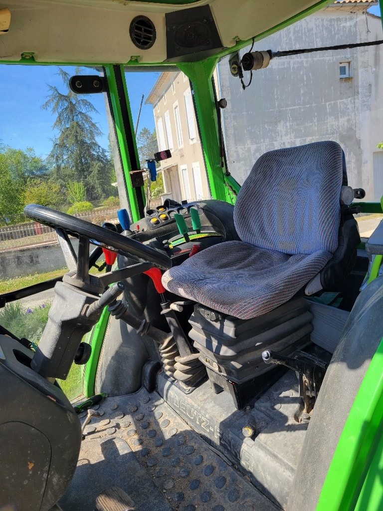 Tracteur DEUTZ FAHR Agroplus 85 - photo slide 7