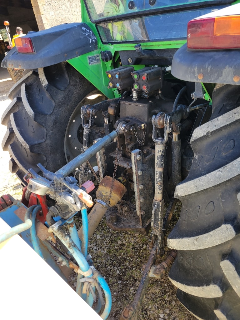 Tracteur DEUTZ FAHR Agroplus 85 - photo slide 5