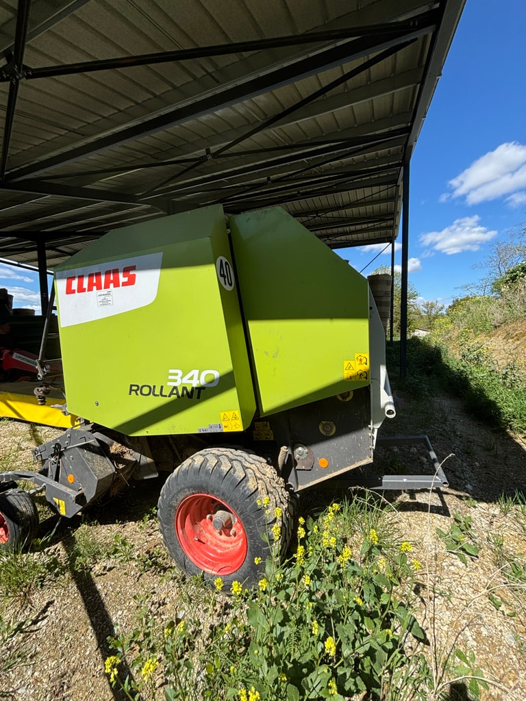 Presse balles rondes CLAAS Rollant 340 - photo slide 4