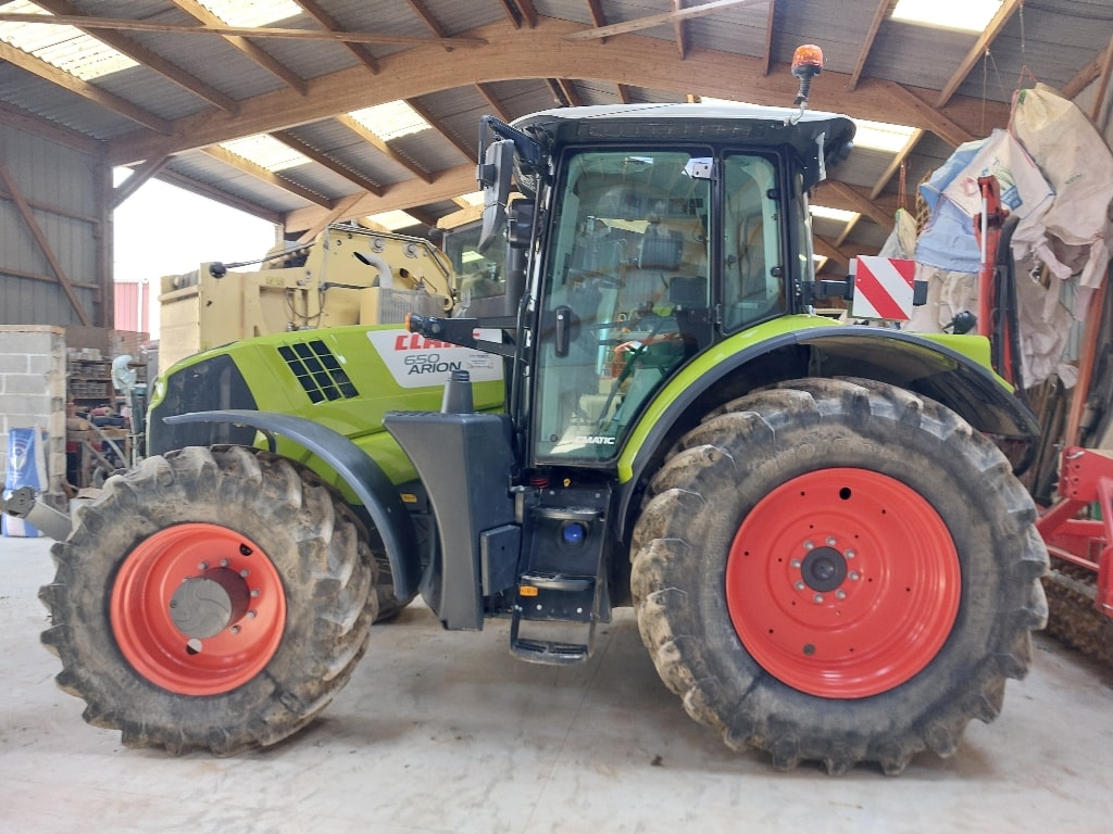 Tracteur CLAAS ARION 650 - photo slide 20