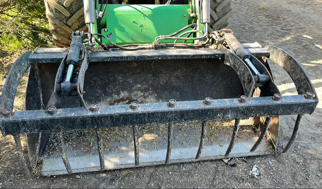 Tracteur chargeur DEUTZ FAHR 6165.4 AGROTRON TTV - photo slide 18