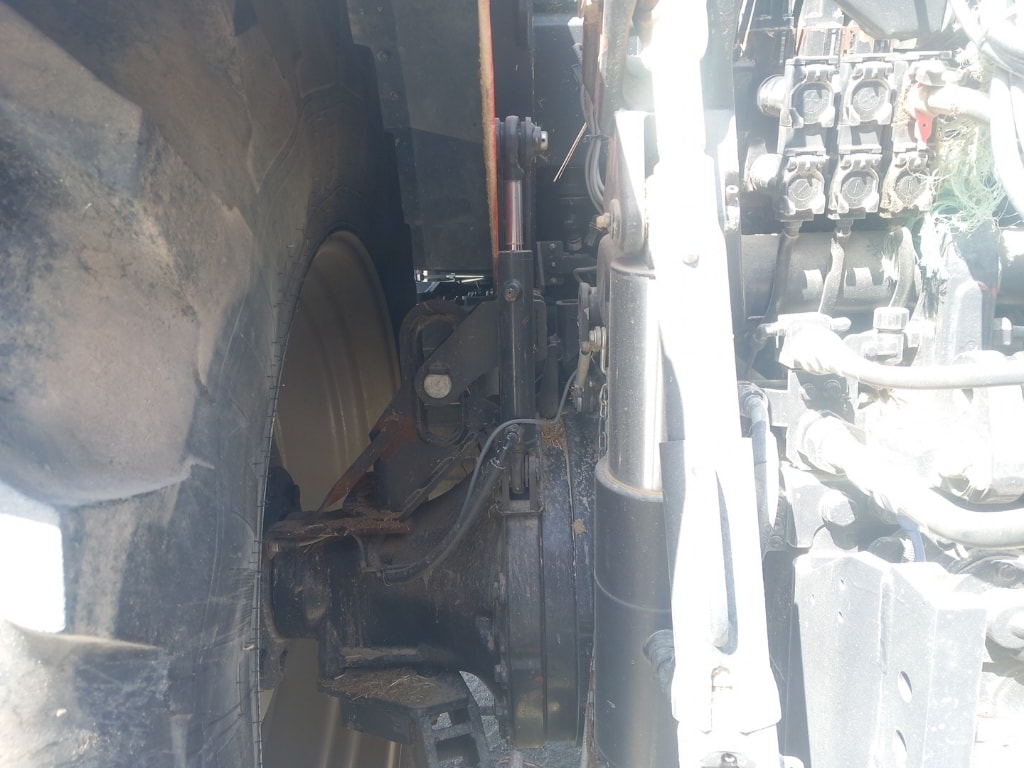 Tracteur MC CORMICK X7.450 VT-DRIVE - photo slide 36