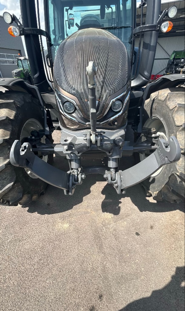 Tracteur VALTRA G125EA - photo slide 16