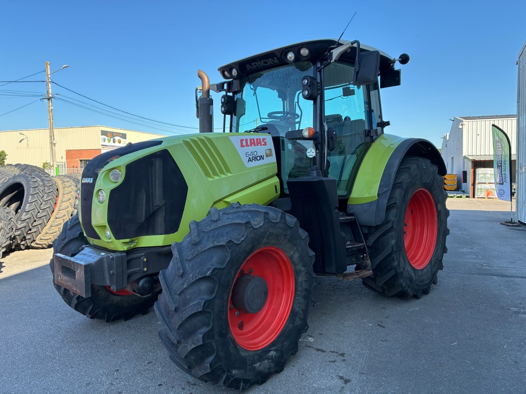 Tracteur CLAAS ARION 640 CiS - photo slide 3