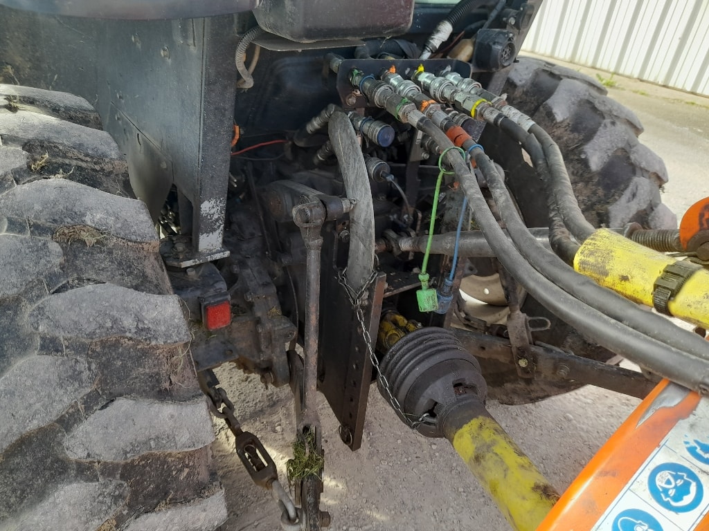 Tracteur ISEKI TG6400 - photo slide 14