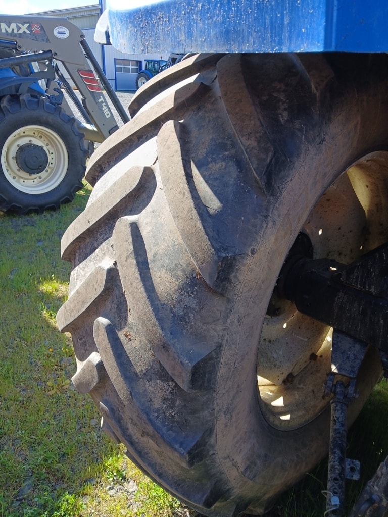 Tracteur chargeur NEW HOLLAND T5.105 - photo slide 9