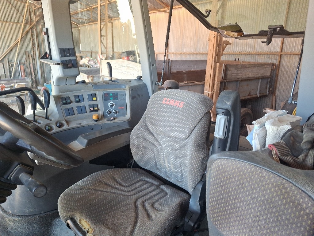 Tracteur CLAAS ARION 630 - photo slide 14