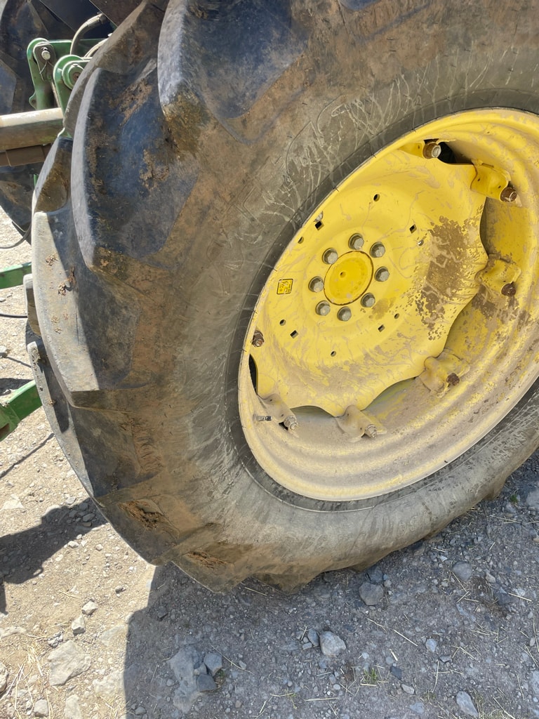 Tracteur chargeur JOHN DEERE 5100R - photo slide 4